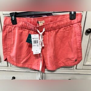 NWT Roxy shorts size xl
